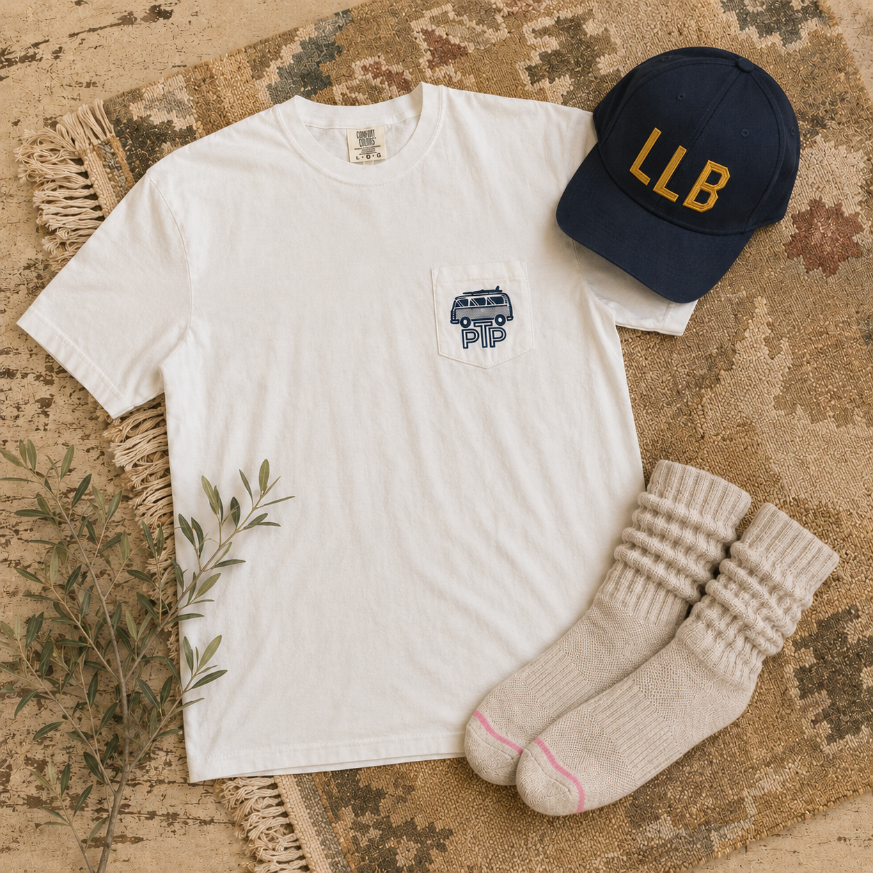 Apparel, Accessories & Bags