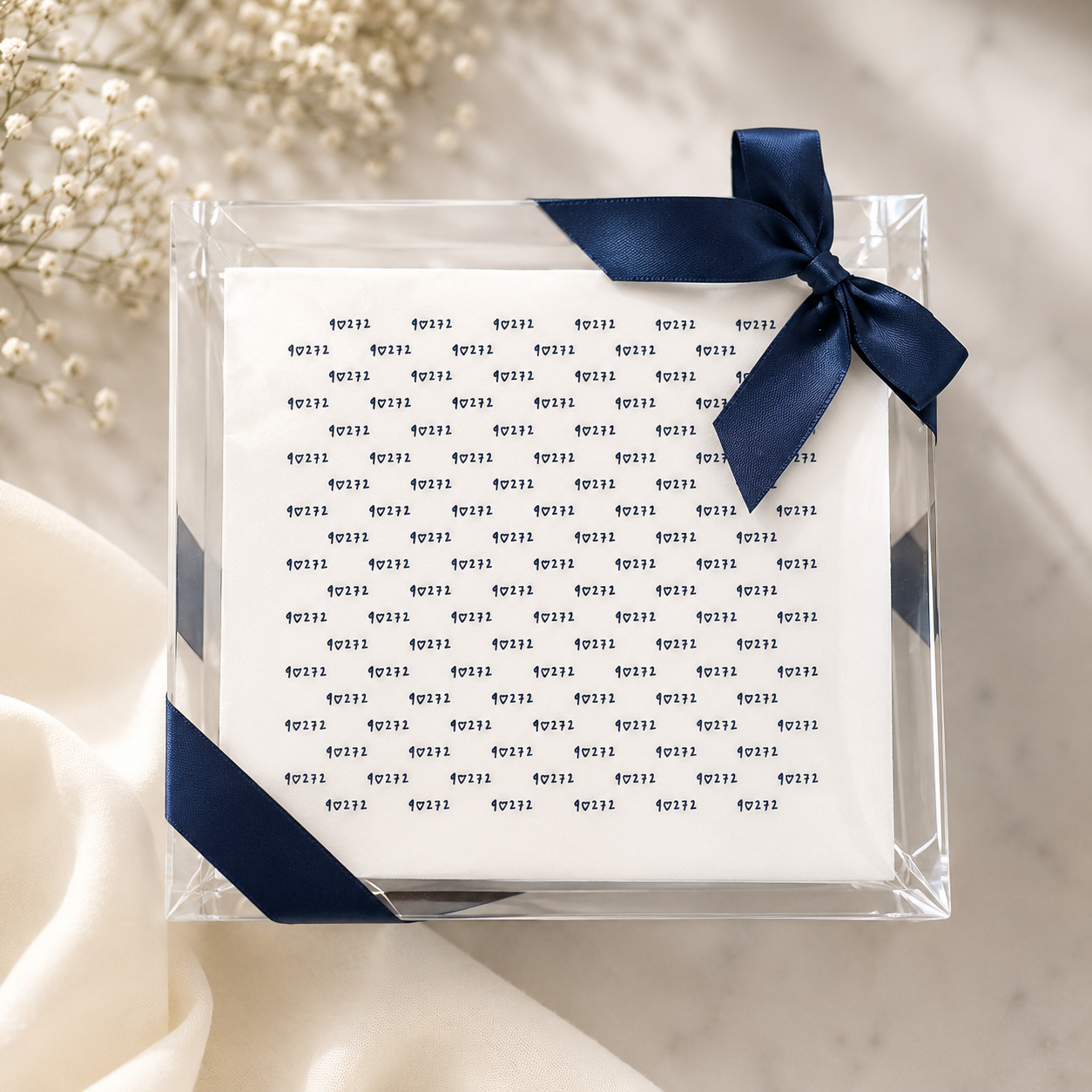 Signature 90272 Cocktail Napkins in Acrylic Tray - WHITE