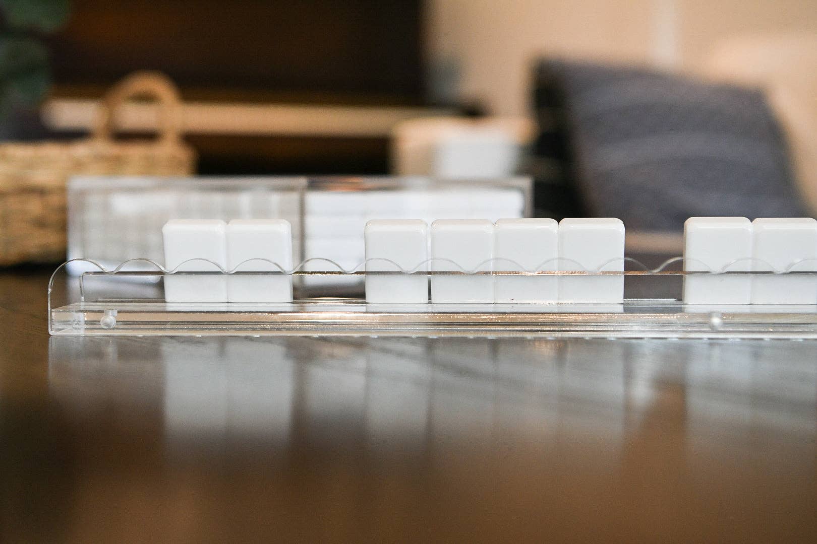 Scallop Mahjong Rack with Magnetic Pushers, Clear Acrylic