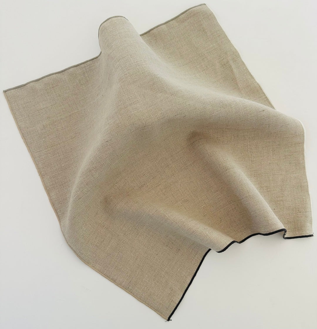 Set of 4 Napkins, Natural Linen (Neutral hem) - Tisch New York